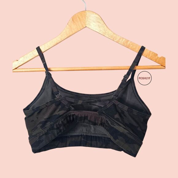 Alphalete Camo Sports Bra and Shorts Set Small - Picture 3 of 6